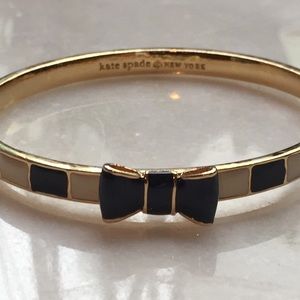 Kate Spade ♠️ Take a Bow Black/White Bangle
